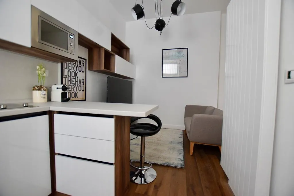 Luxury Studio By Hi5 - Budapest Broadway Apartament